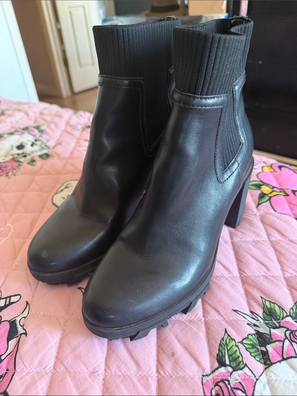 Mix No. 6 Black Ribbed Chelsea Block Heel Ankle Boots